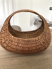 Gondola shape vintage wicker - shape,