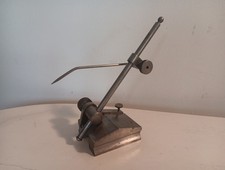 Surface gauge, marking out