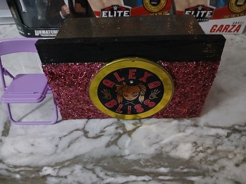 Wwe alexa bliss ringside table - alexa,