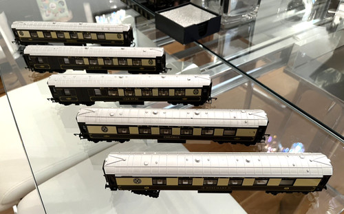 Hornby pullmans aurelia - pullmans,