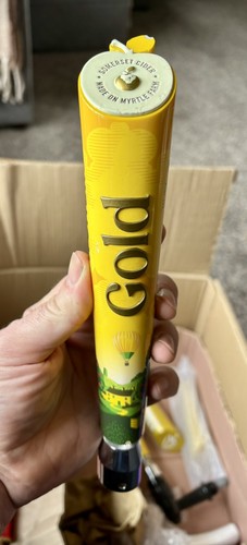 Thatchers gold cider beer - , tap