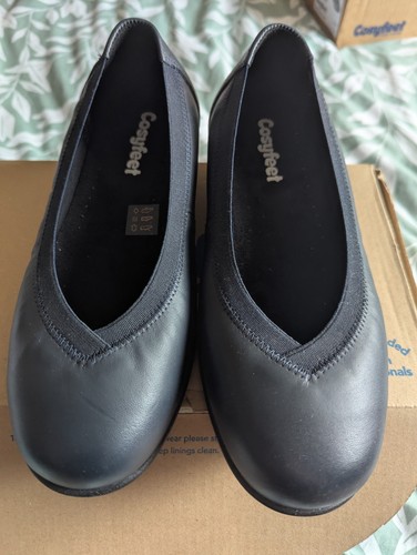 New box cosyfeet navy - box,