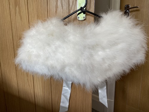 Bridal shoulder cape for