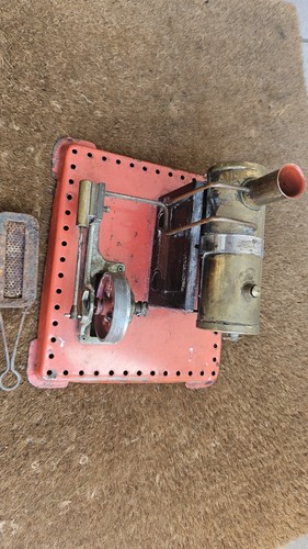 Vintage mamod steam engine - vintage,