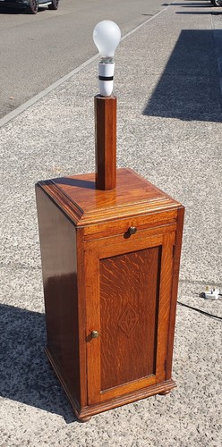 Art deco oak bedside cabinet - oak,