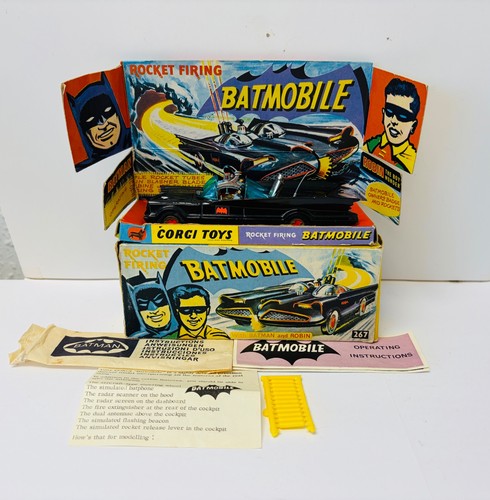 Corgi toys 267 - 267, batmobile