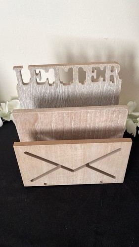 Lovely wooden free standing - lovely,