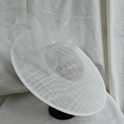 Pure white flower - white, wide