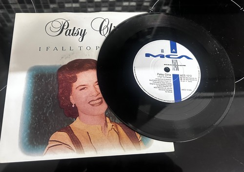 Patsy cline fall to - patsy, cline – i