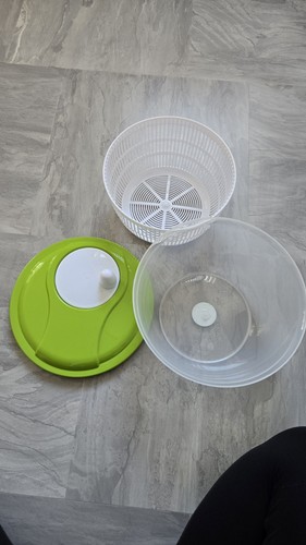 Salad spinner - salad,