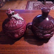 2 Vintage  Sylvac & Sadler