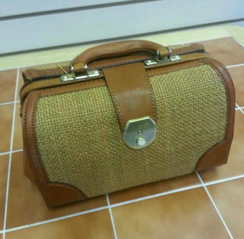 Leather and linen canvas - leather, linen/canvas
