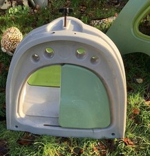 Omlet Eglu Classic Chicken Coop with 2m run 