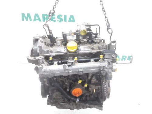 Engine without attachments - without,