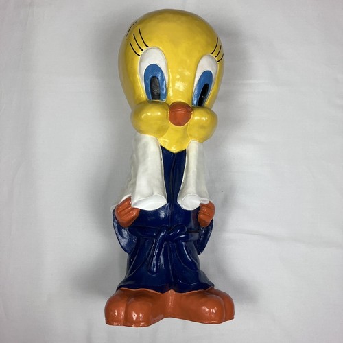 Tweety pie bird resin - pie,