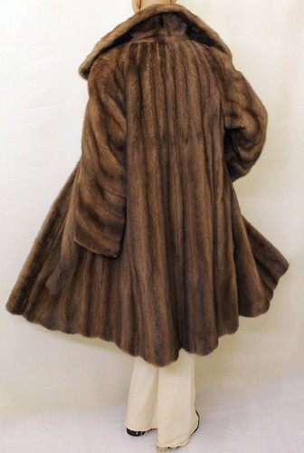 Real mink fur saga - saga, sable