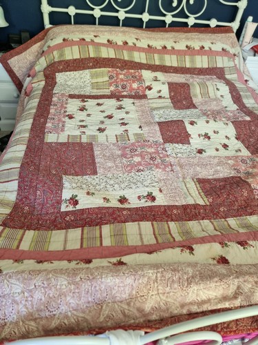 Handmade patchwork quilt - handmade, in