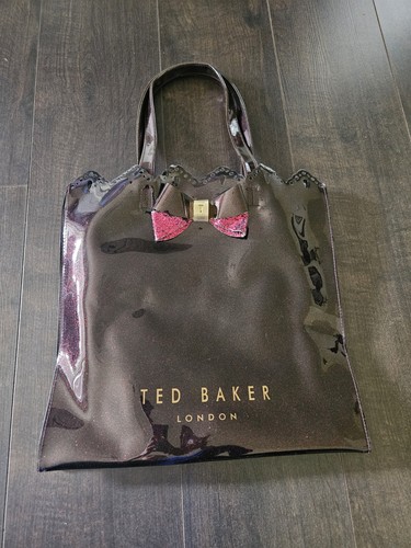 Large ted baker - icon, shoulder