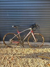 Giant Anyroad COMAX - Carbon Fibre road Bike good Condition. Medium frame.