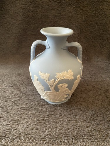 Wedgwood light blue - wedgwood,