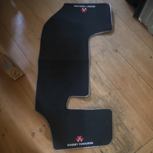 Massey ferguson cab mat 5400 - massey,