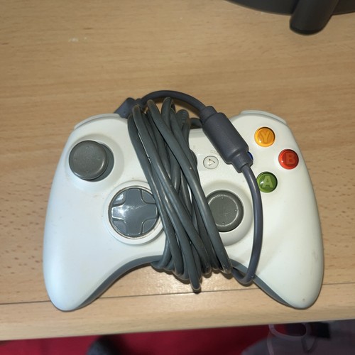 Xbox 360 wired controller - xbox,