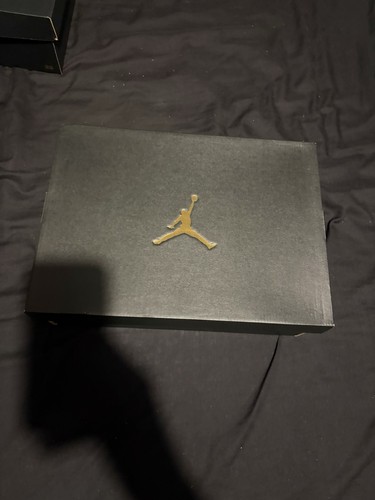 Brand new never - *brand, worn*
