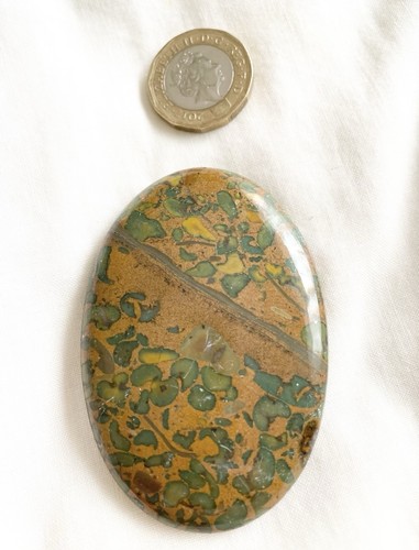 Fruit jasper cabochon oval - jasper,