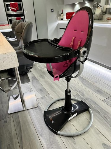 Bloom highchair