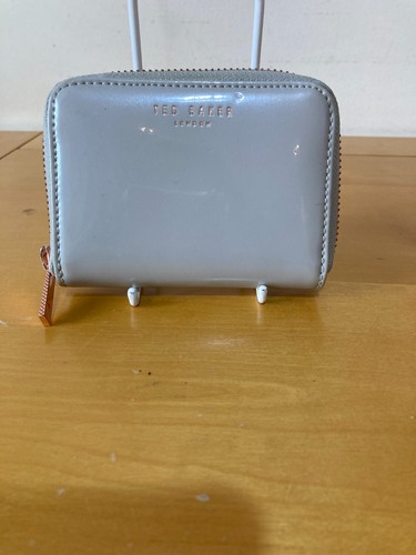 Ted baker taupe - patent, zip