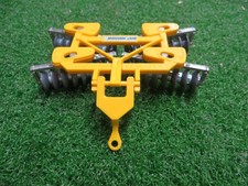 VINTAGE BRITAINS FARM DISC