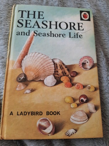 Ladybird book the seashore - ladybird,