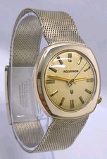 Vtg 1960s Bulova Accutron Gold