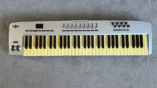Audio oxygen 61 mk1 - -, midi