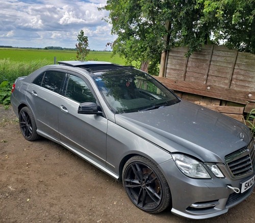 Mercedes e350 w212 saloon - ,