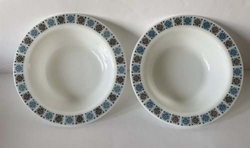 Vintage pyrex small - j, &