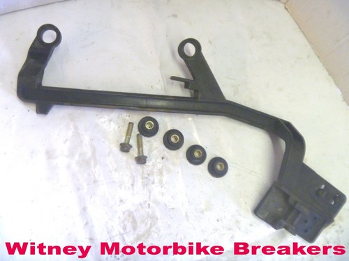 Triumph right pannier mounting - pannier,