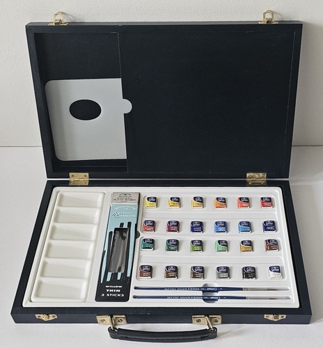 Winsor newton watercolour - winsor, &