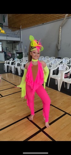 U12 freestyle starter - freestyle, suit