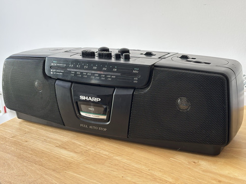Sharp 272 radio - sharp,