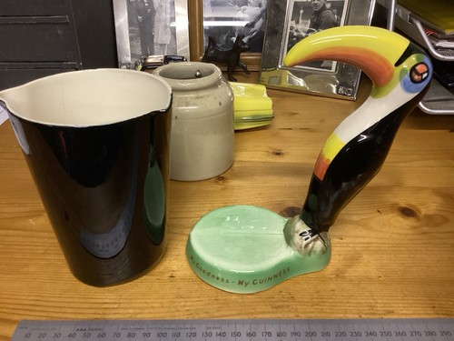 Guinness toucan with jug 1990 - guinness,