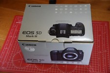 Canon EOS 5D Mark III 22.3MP Digital SLR Camera - Black (Body Only)