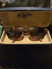 Men's Maui Jims Polarized Sunglasses UV400 Protection .