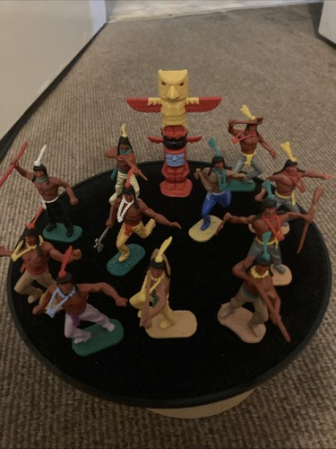 Vintage timpo red indians and - timpo,