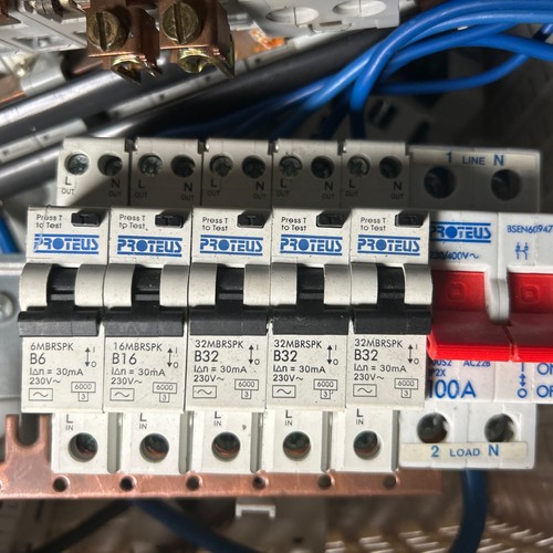 Proteus 32a 16a 30ma type - 30ma,