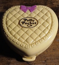 Vintage Polly Pocket Strollin