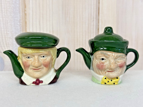 Vintage miniature artone hand - miniature,