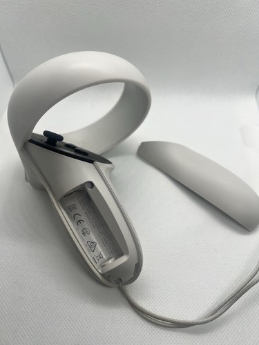 Oculus meta quest - 2, left