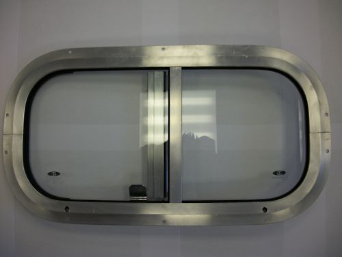 Horsebox window x - horsebox,