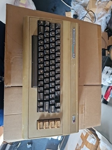 Rare commodore c64g - 64,